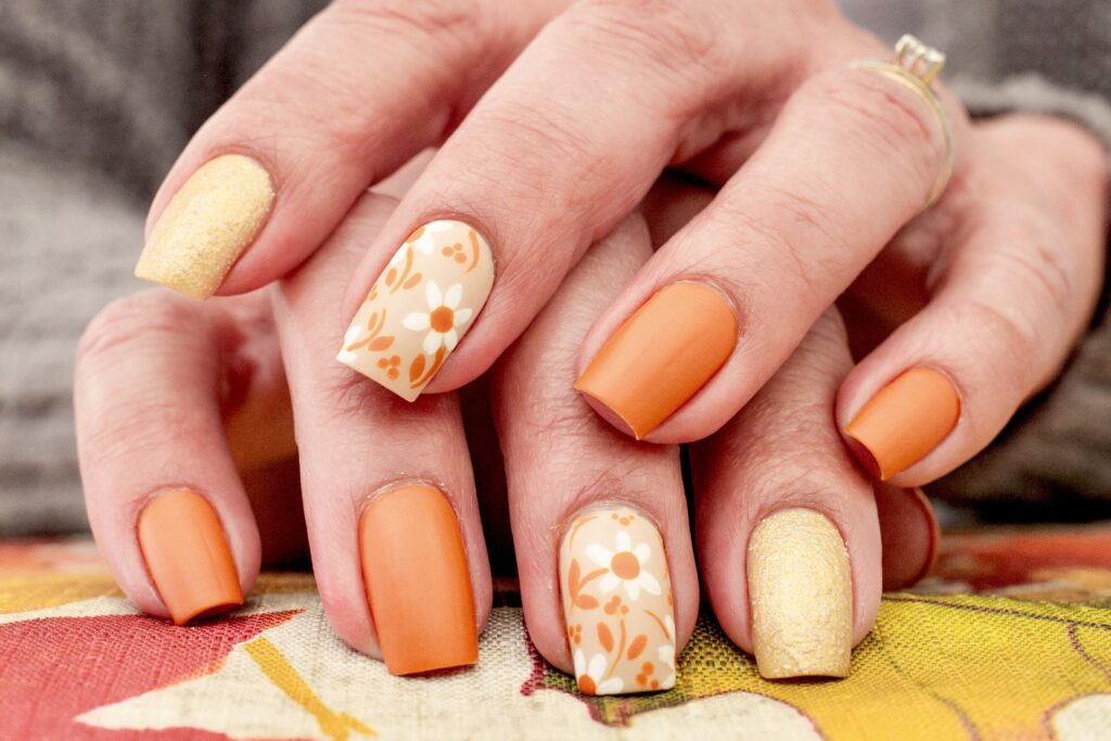 Why Choose Orange Halloween Nails?
