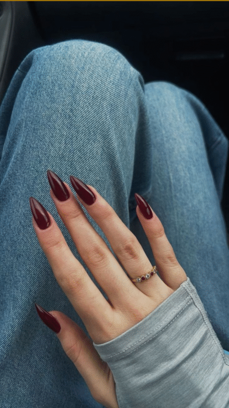 Almond-Shaped Nails